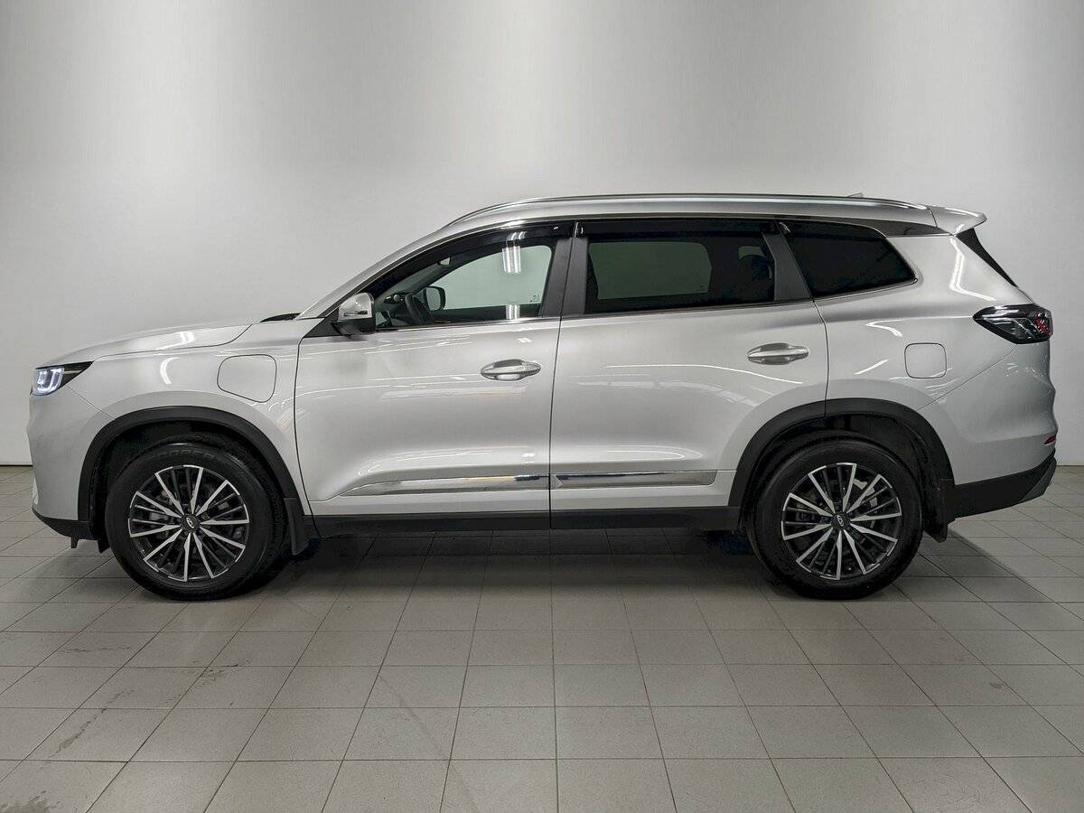 Купить Chery Tiggo 8 Pro e+ с пробегом. Фото: #7