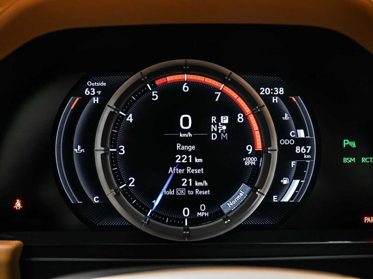 Купить Lexus LC с пробегом. Фото: #9