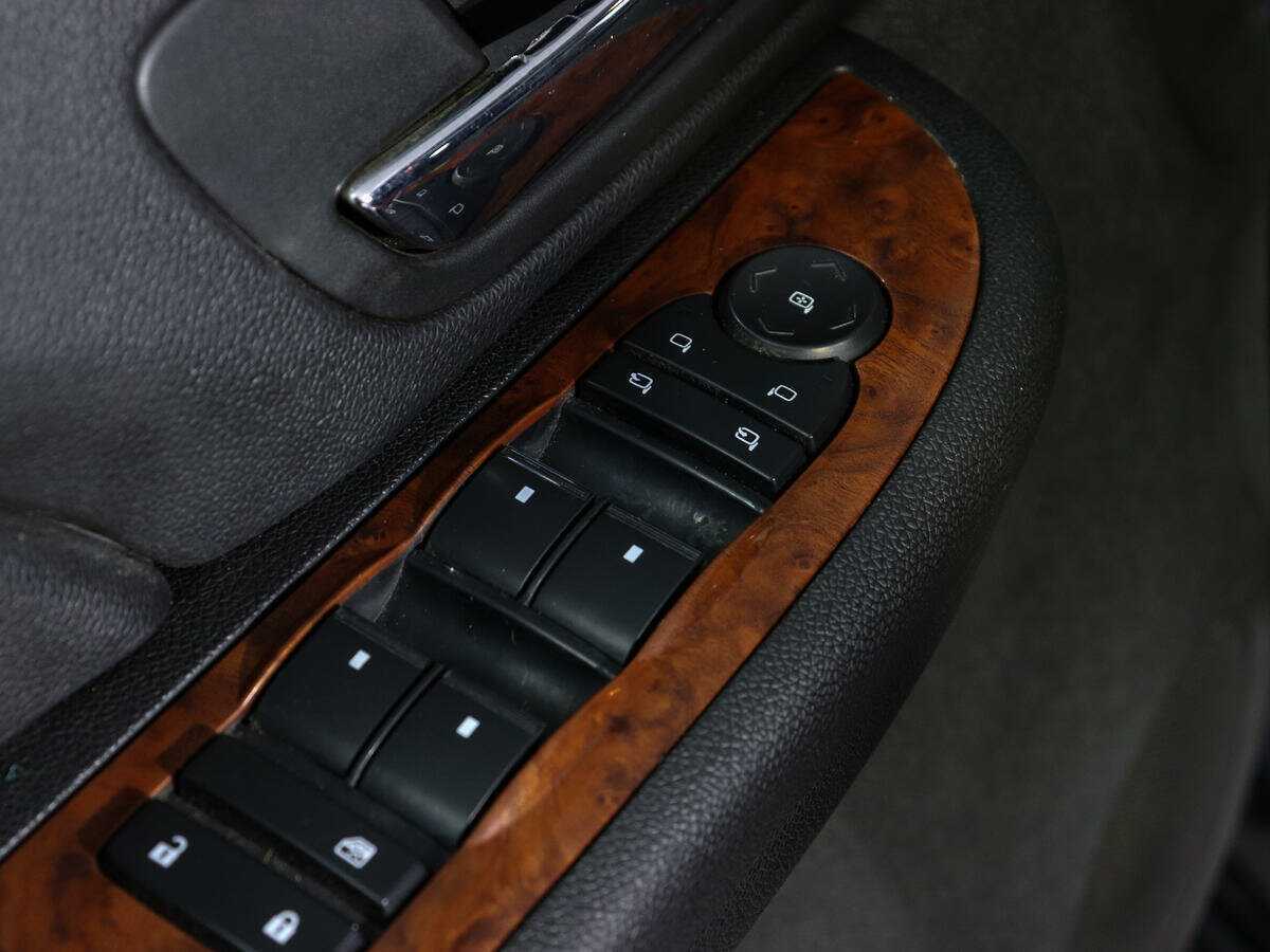 Купить Chevrolet Tahoe с пробегом. Фото: #16