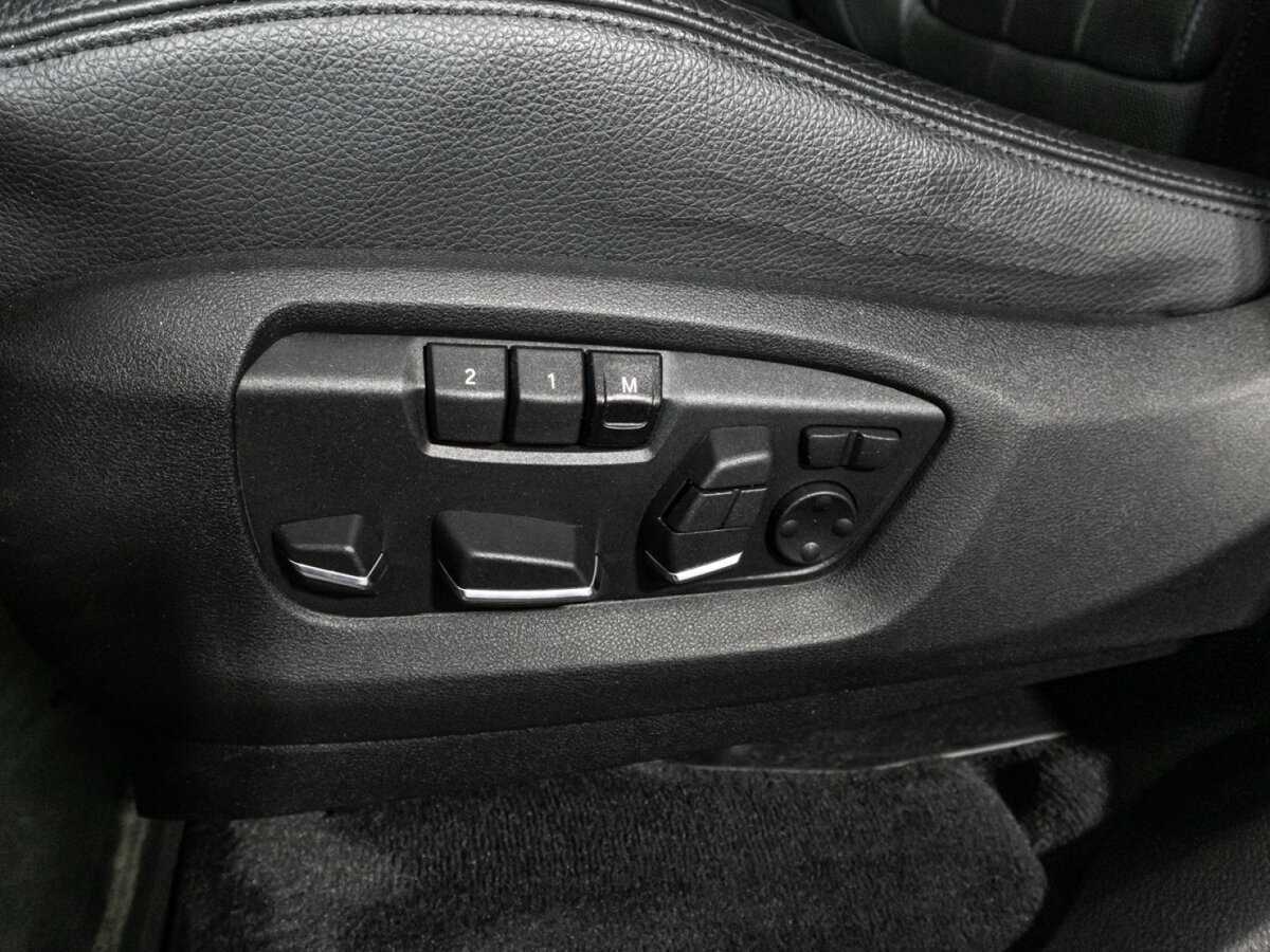 Купить BMW X5 с пробегом. Фото: #18
