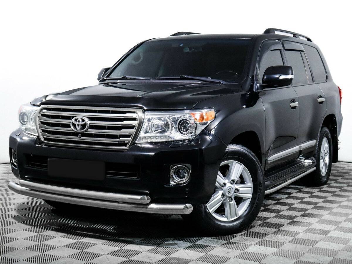 Купить Toyota Land Cruiser с пробегом. Посмотреть фото