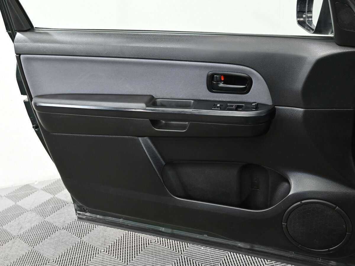 Купить Suzuki Grand Vitara с пробегом. Фото: #6