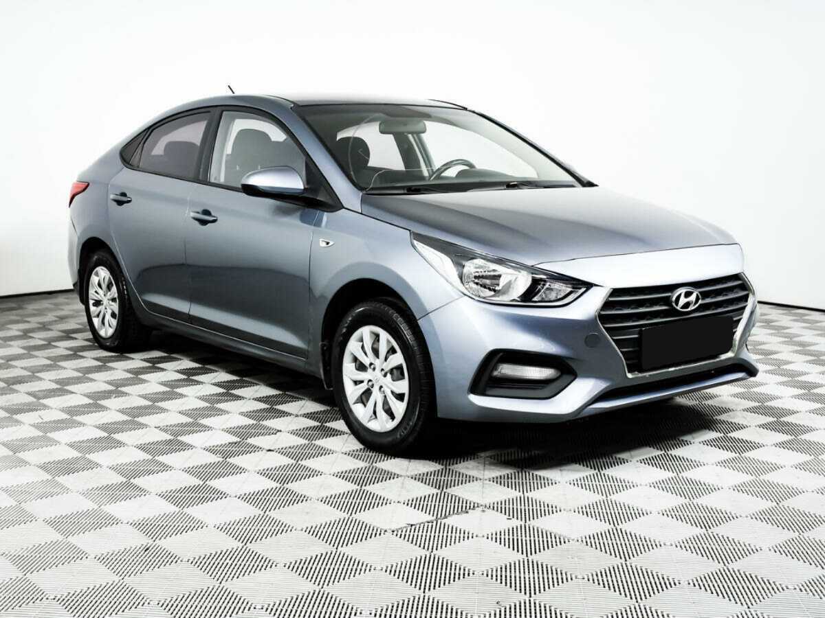 Купить Hyundai Solaris с пробегом. Фото: #2