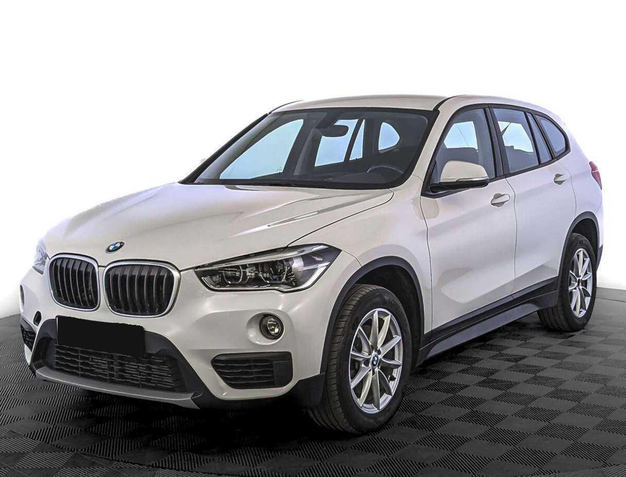 Купить BMW X1 с пробегом. Посмотреть фото