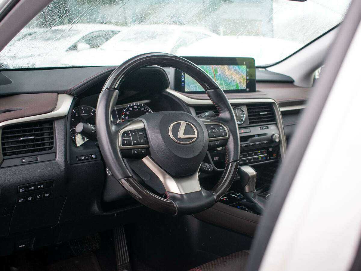 Купить Lexus RX с пробегом. Фото: #17