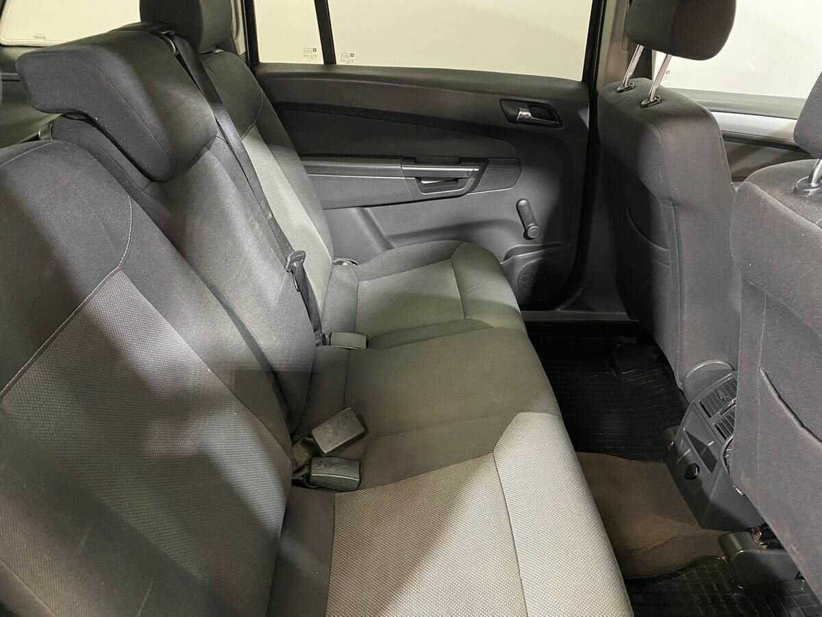 Купить Opel Zafira с пробегом. Фото: #10