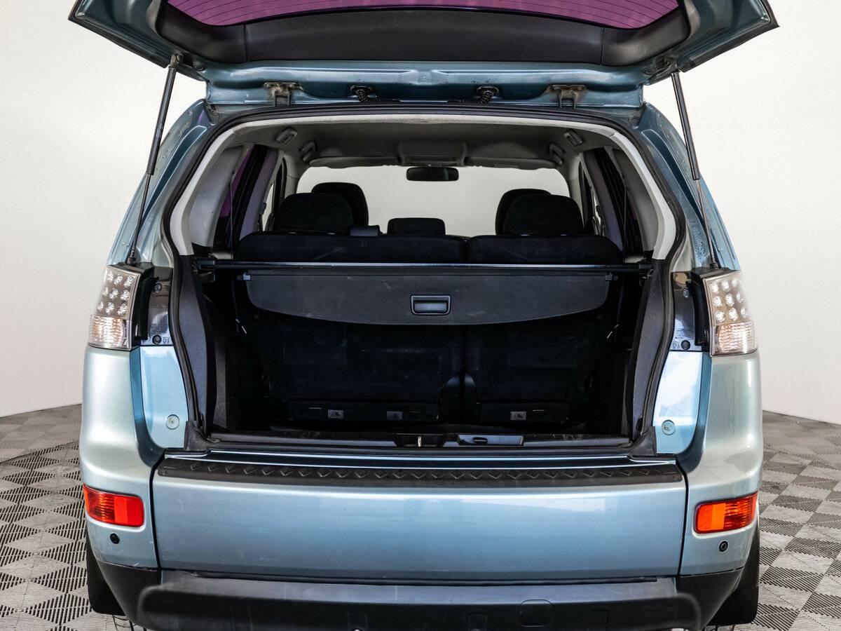 Купить Mitsubishi Outlander с пробегом. Фото: #15