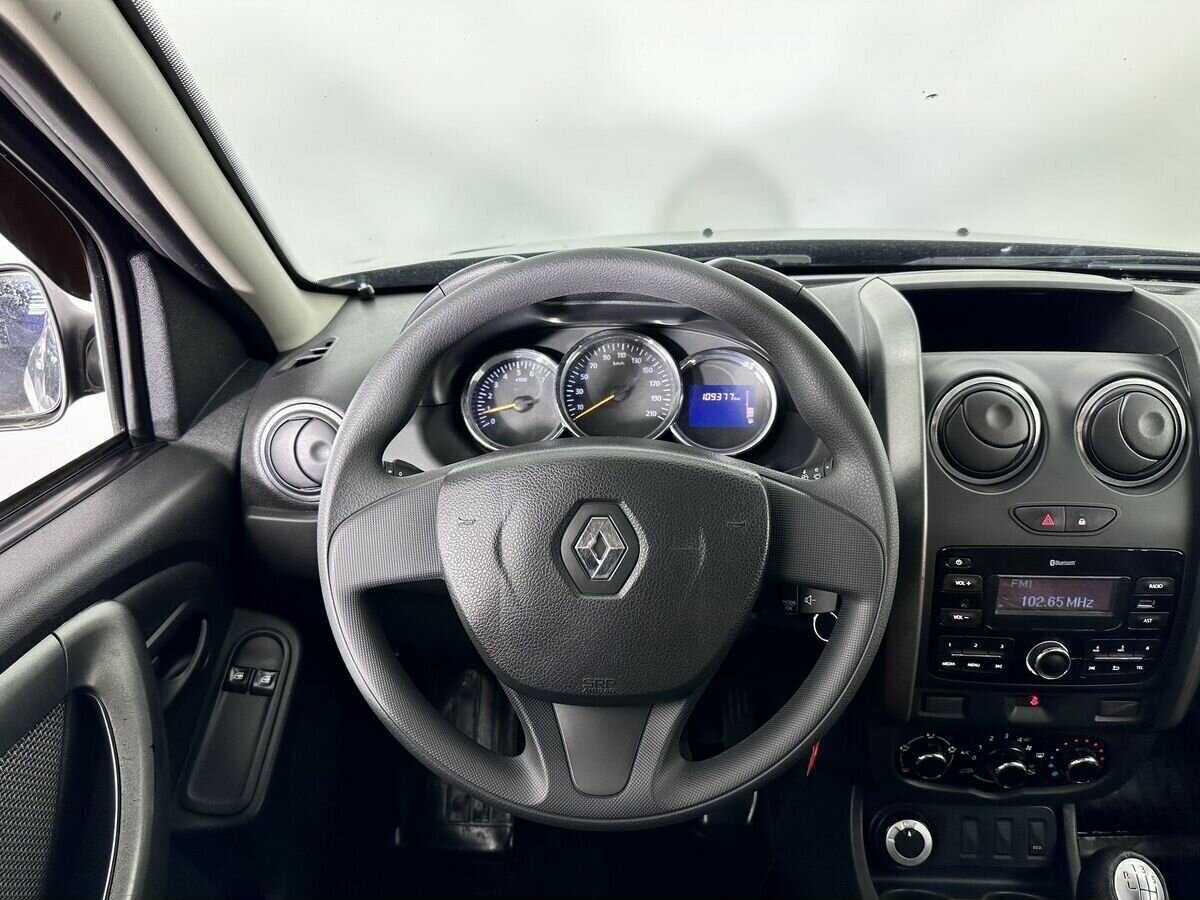 Купить Renault Duster с пробегом. Фото: #9