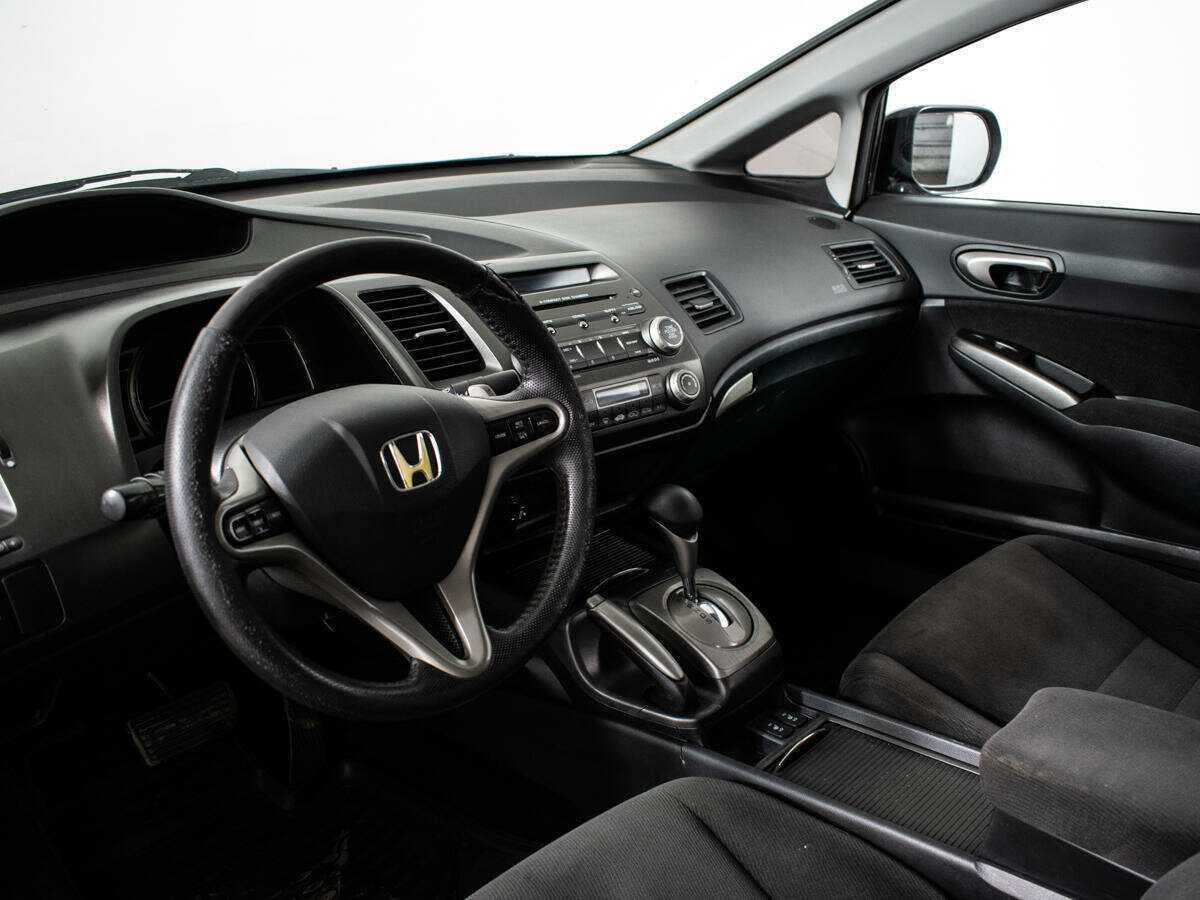 Купить Honda Civic с пробегом. Фото: #11