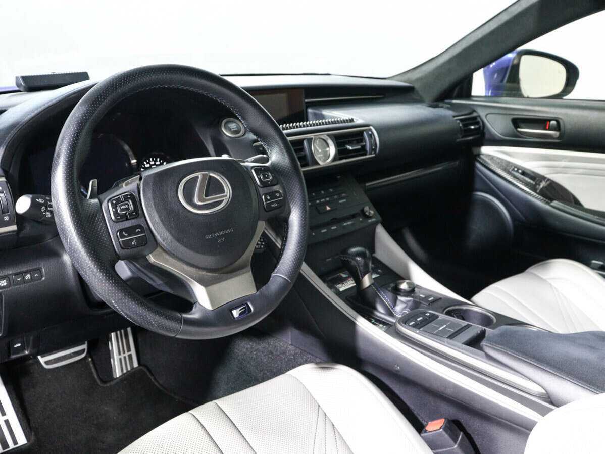 Купить Lexus RC F с пробегом. Фото: #12