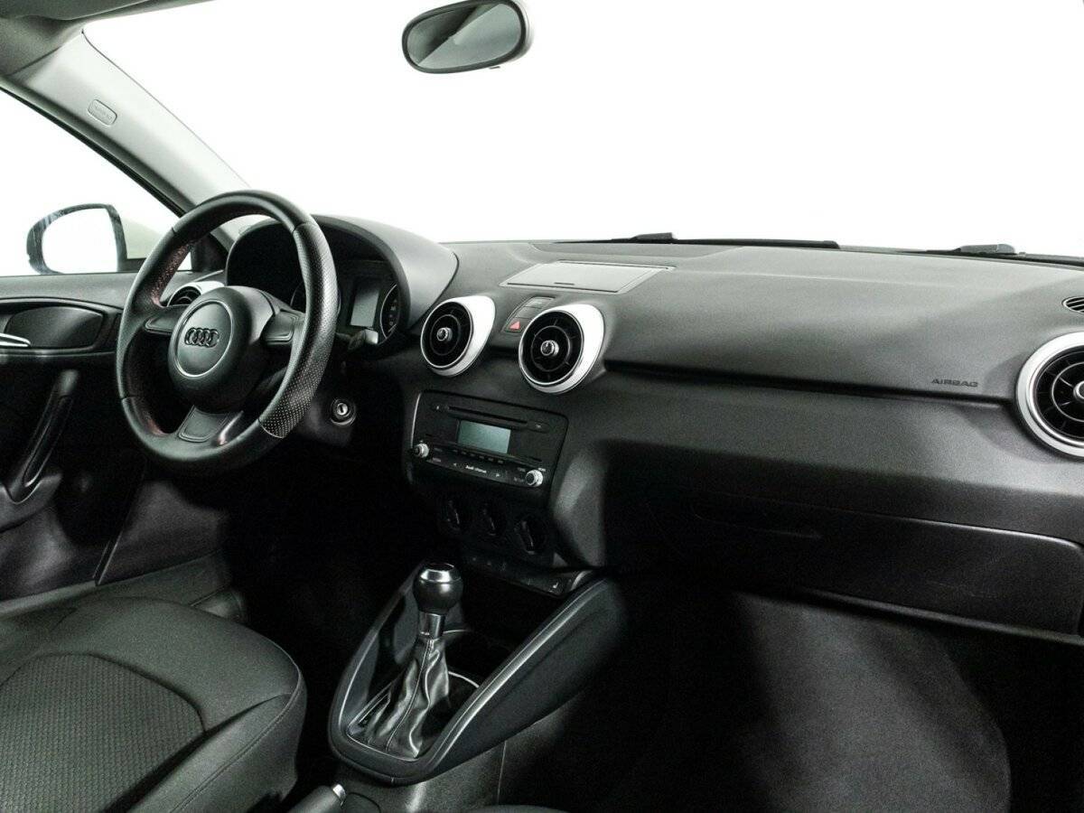 Купить Audi A1 с пробегом. Фото: #8