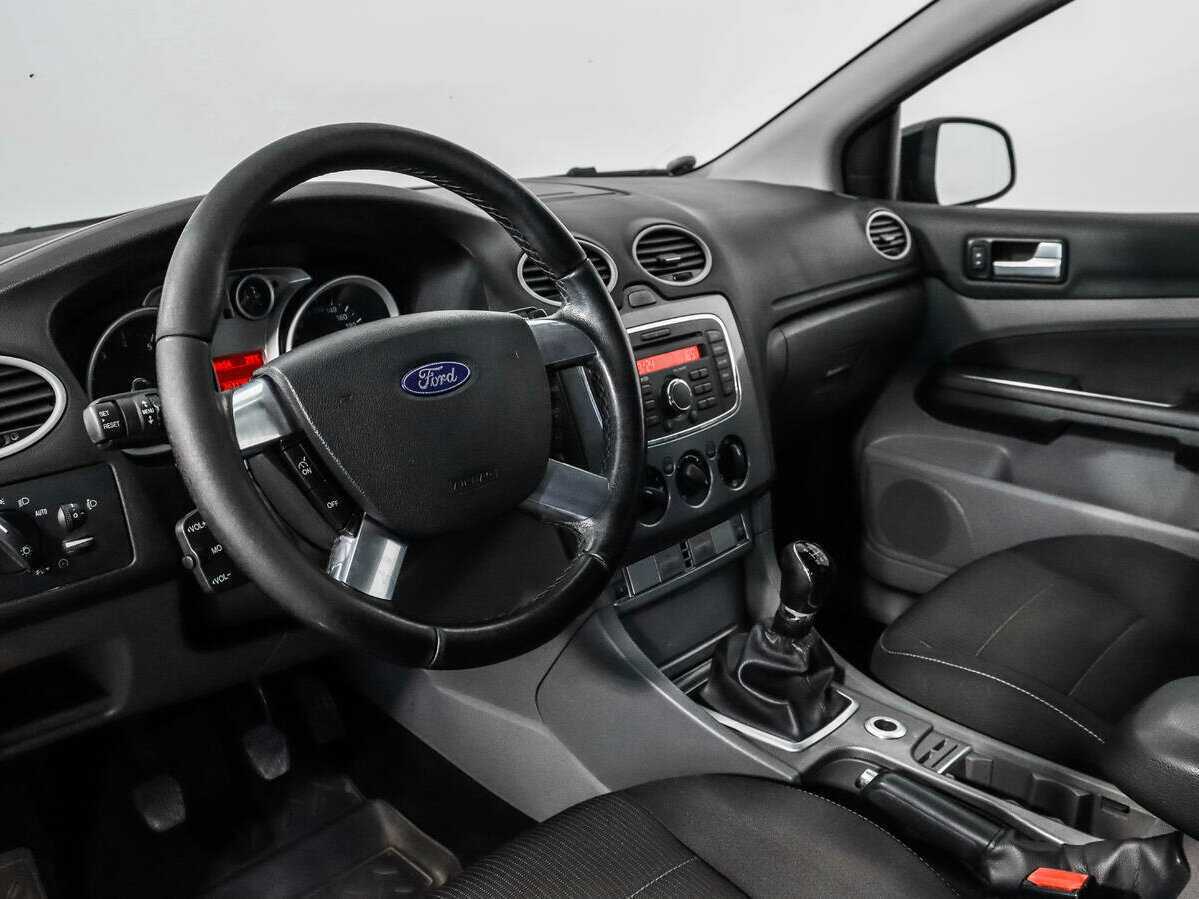 Купить Ford Focus с пробегом. Фото: #8