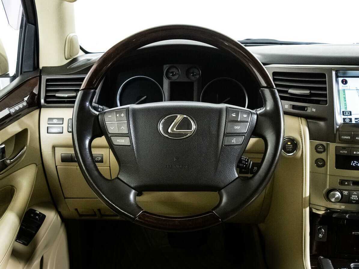 Купить Lexus LX с пробегом. Фото: #9