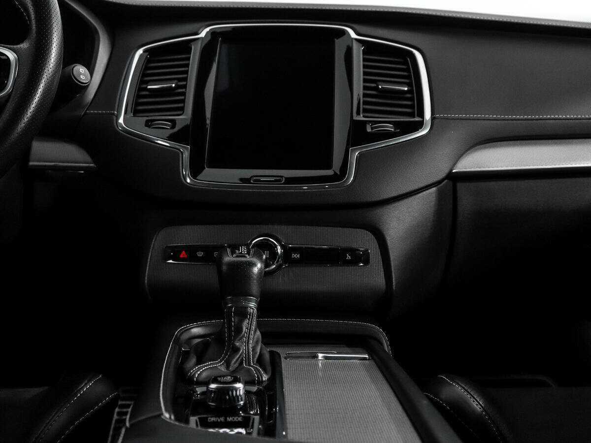 Купить Volvo XC90 с пробегом. Фото: #13