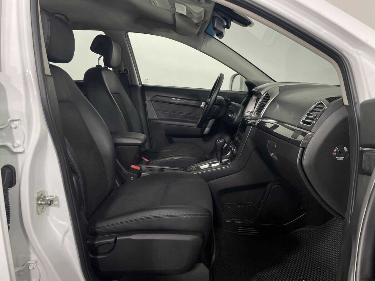 Купить Chevrolet Captiva с пробегом. Фото: #13