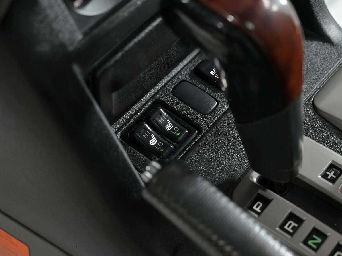 Купить Mitsubishi Pajero с пробегом. Фото: #17