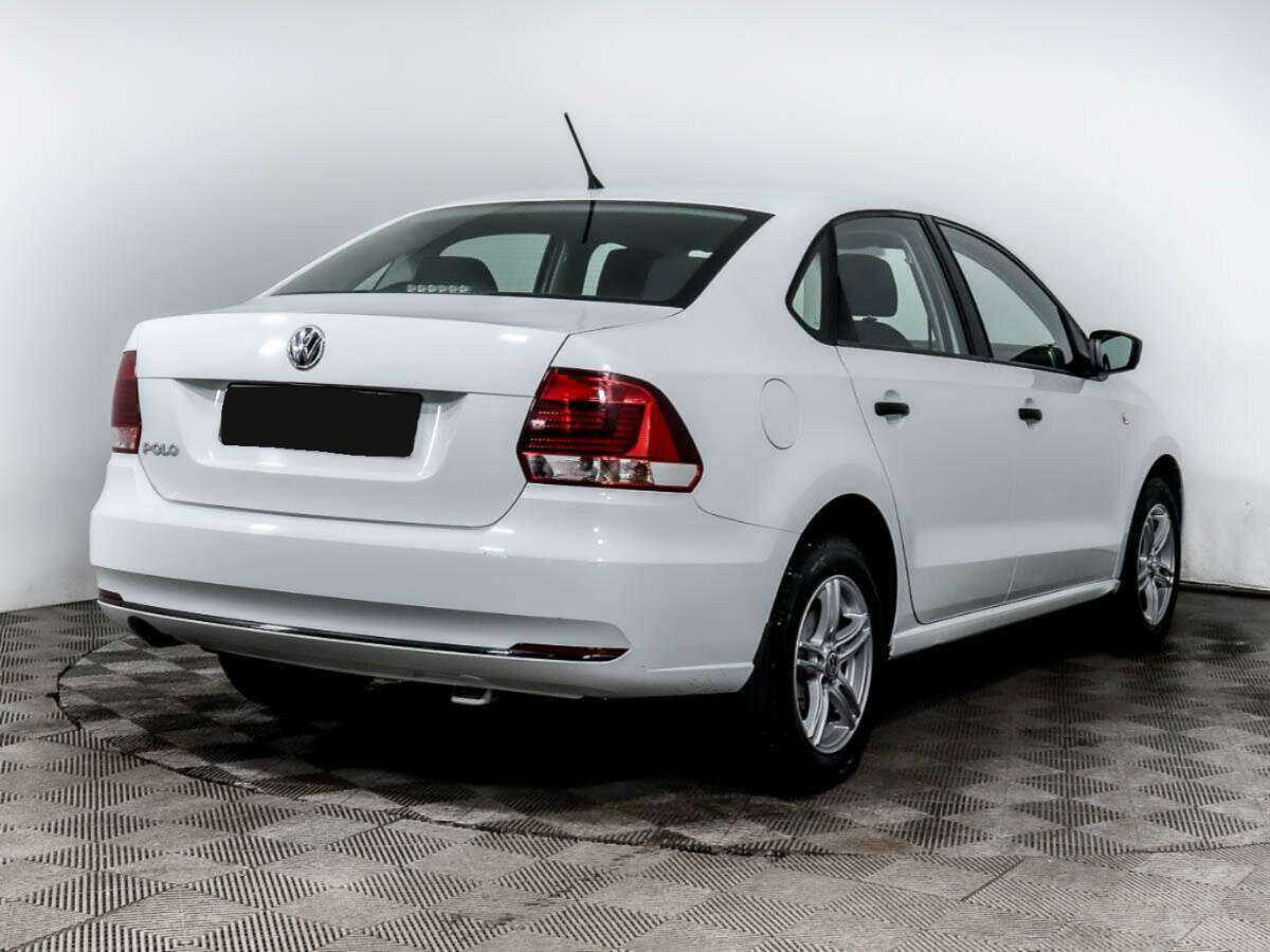 Купить Volkswagen Polo с пробегом. Фото: #3