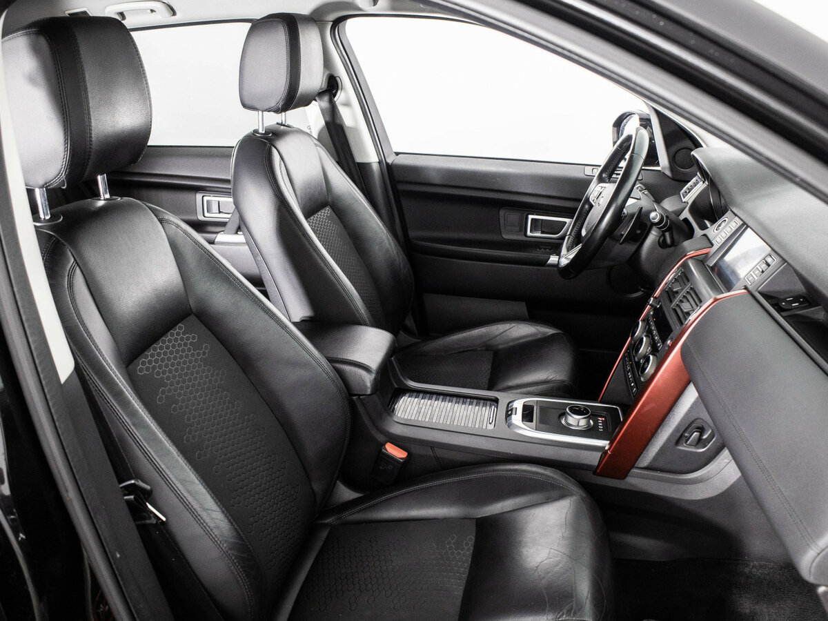 Купить Land Rover Discovery Sport с пробегом. Фото: #13