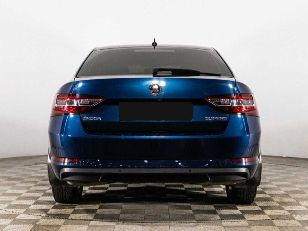 Купить Skoda Superb с пробегом. Фото: #5