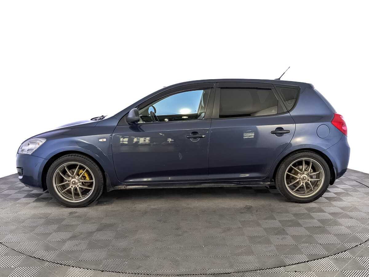 Купить Kia Ceed с пробегом. Фото: #7