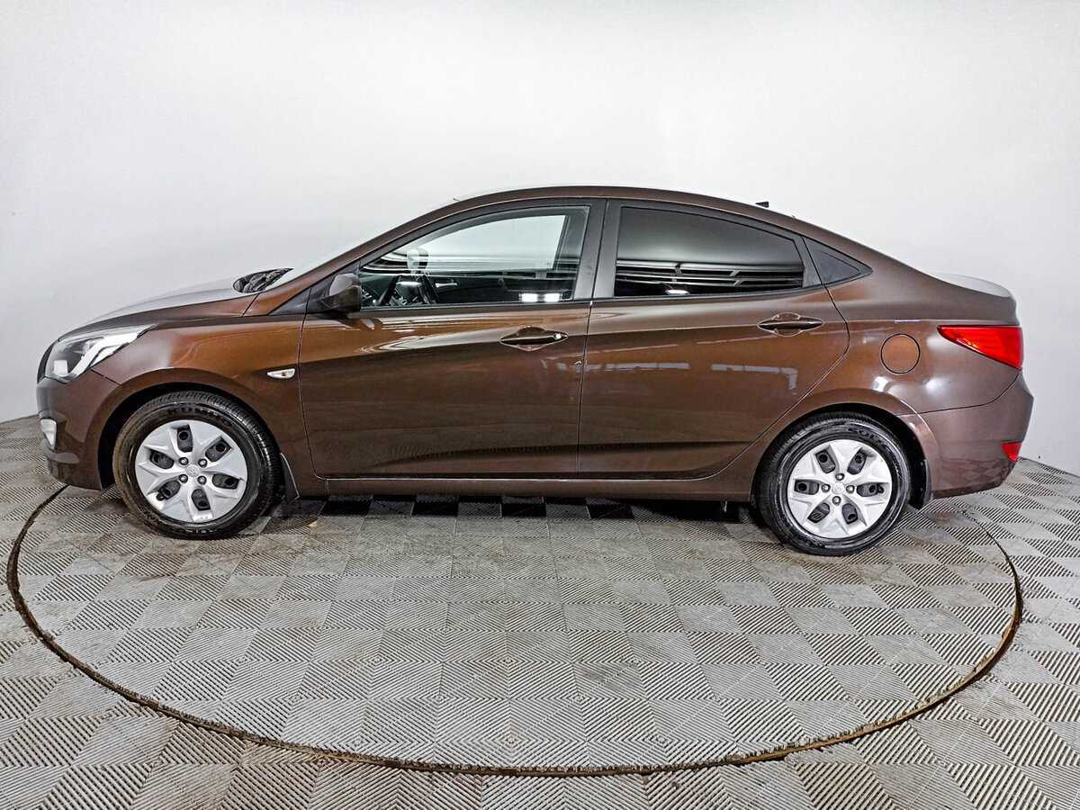 Купить Hyundai Solaris с пробегом. Фото: #6