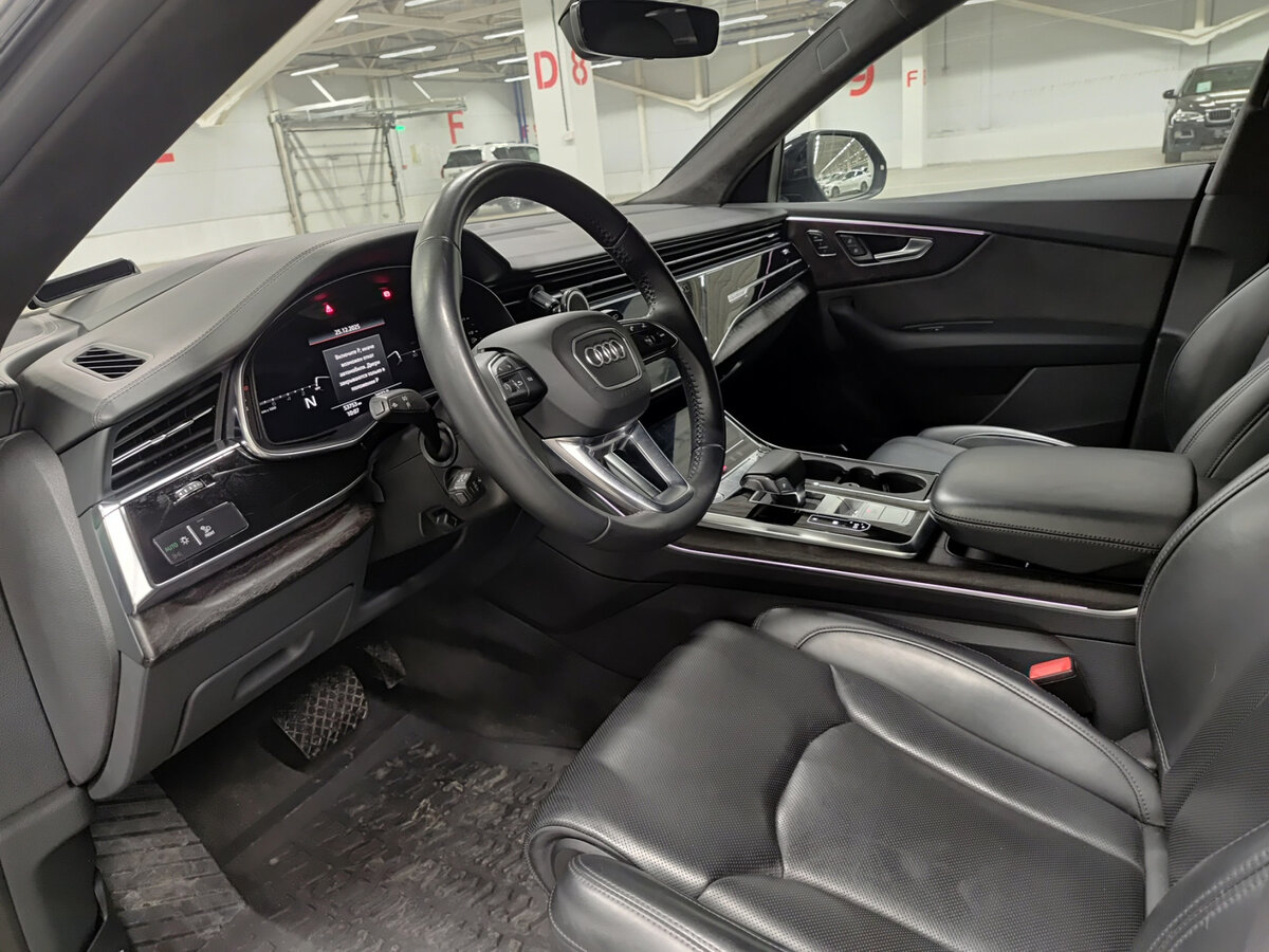 Купить Audi Q8 с пробегом. Фото: #15