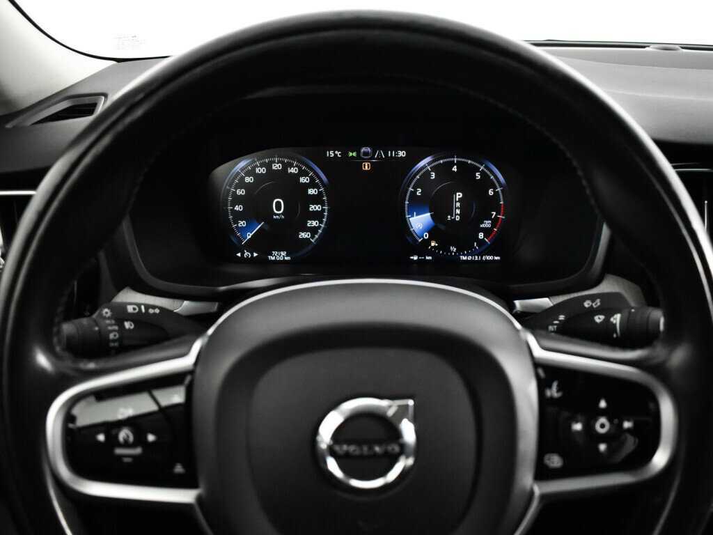 Купить Volvo S60 с пробегом. Фото: #10