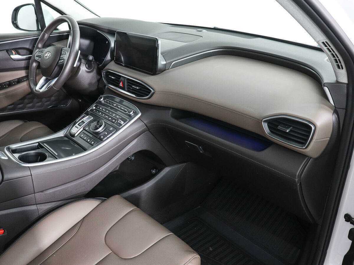 Купить Hyundai Santa Fe с пробегом. Фото: #11