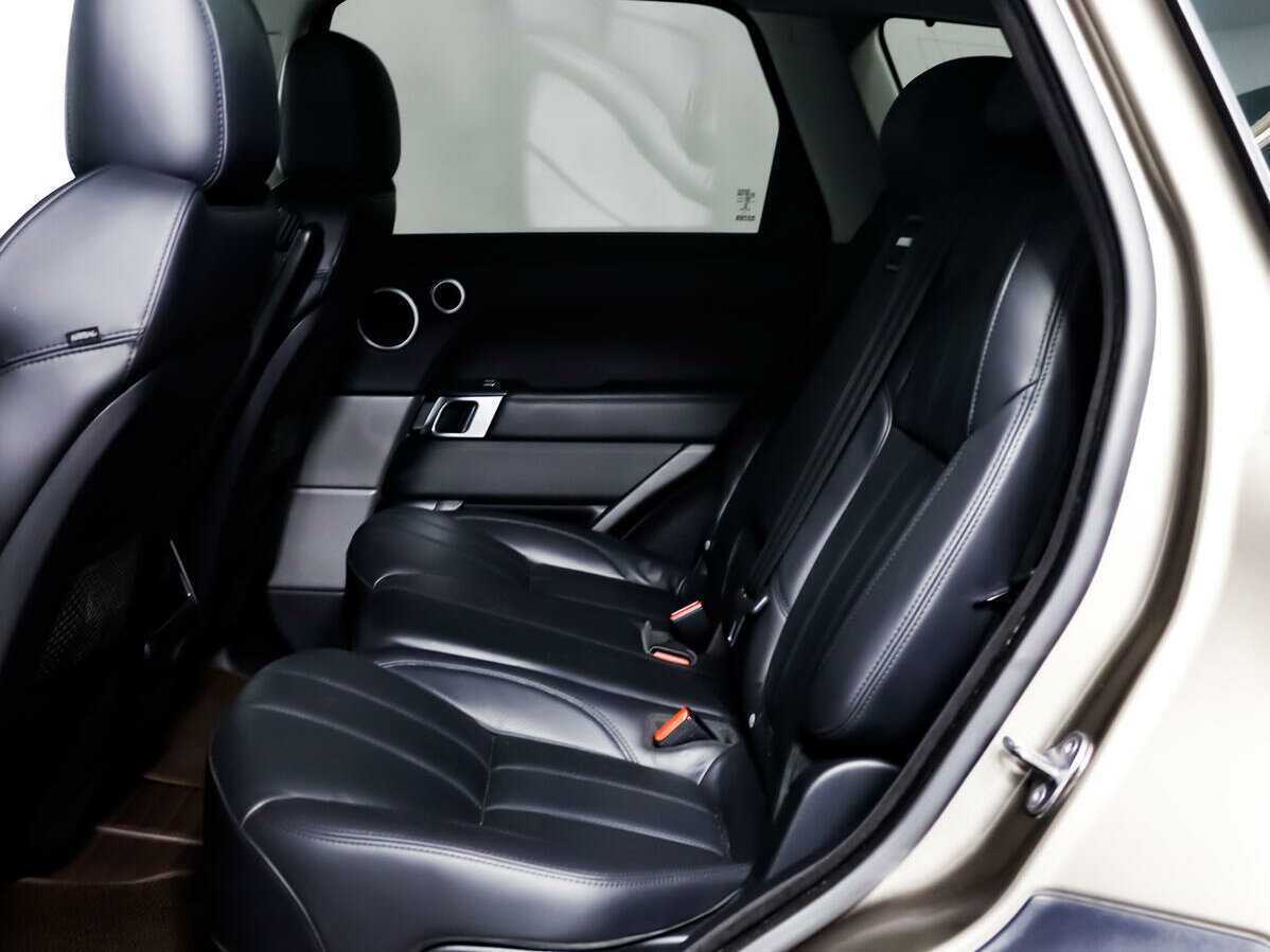 Купить Land Rover Range Rover Sport с пробегом. Фото: #11
