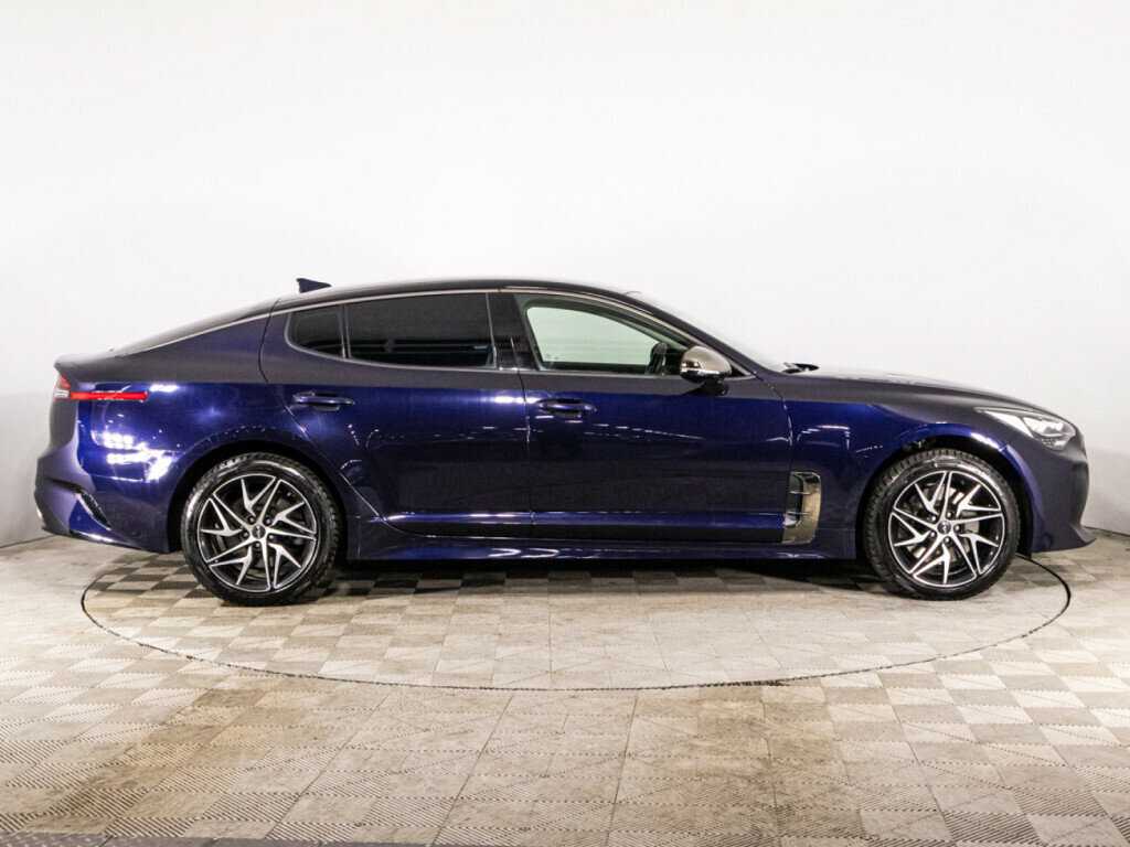 Купить Kia Stinger с пробегом. Фото: #3