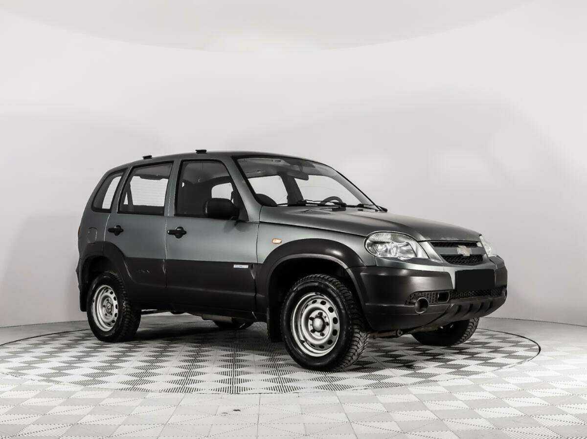 Купить Chevrolet Niva с пробегом. Фото: #2