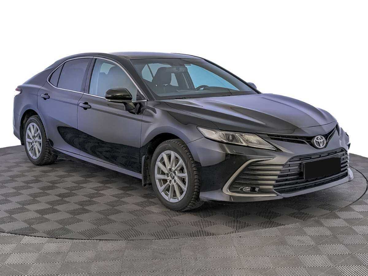 Купить Toyota Camry с пробегом. Фото: #2