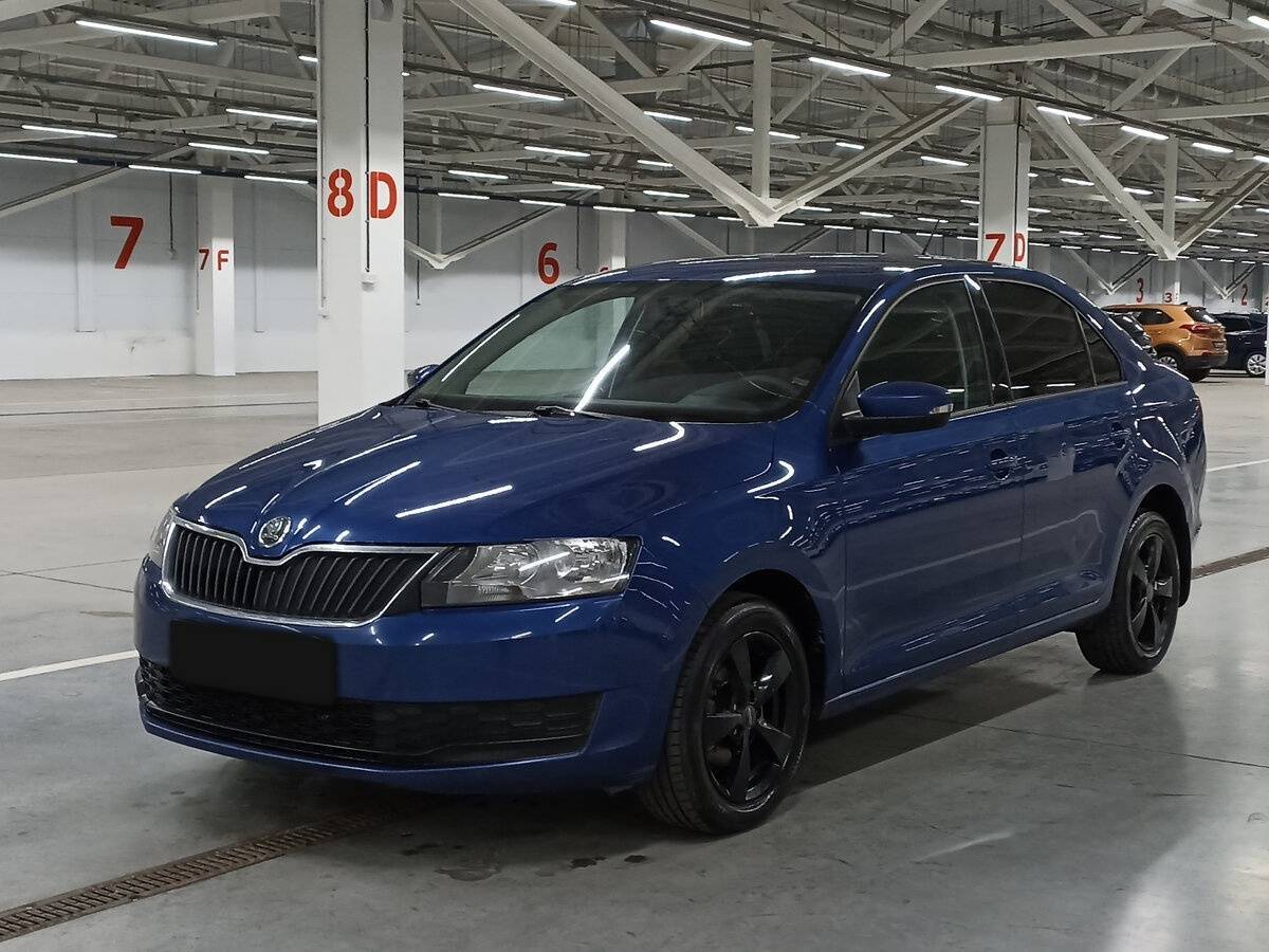 Купить Skoda Rapid с пробегом. Посмотреть фото