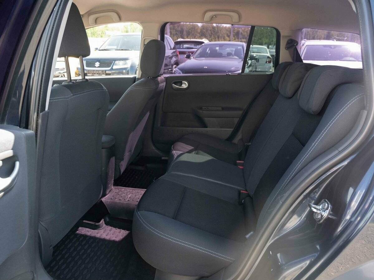 Купить Renault Megane с пробегом. Фото: #9