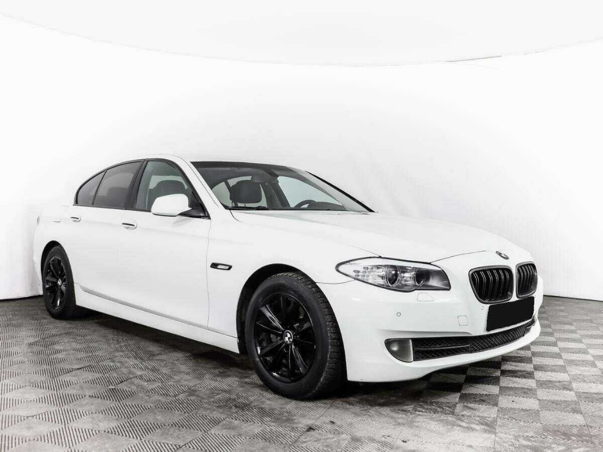 Купить BMW 5 серии с пробегом. Фото: #2