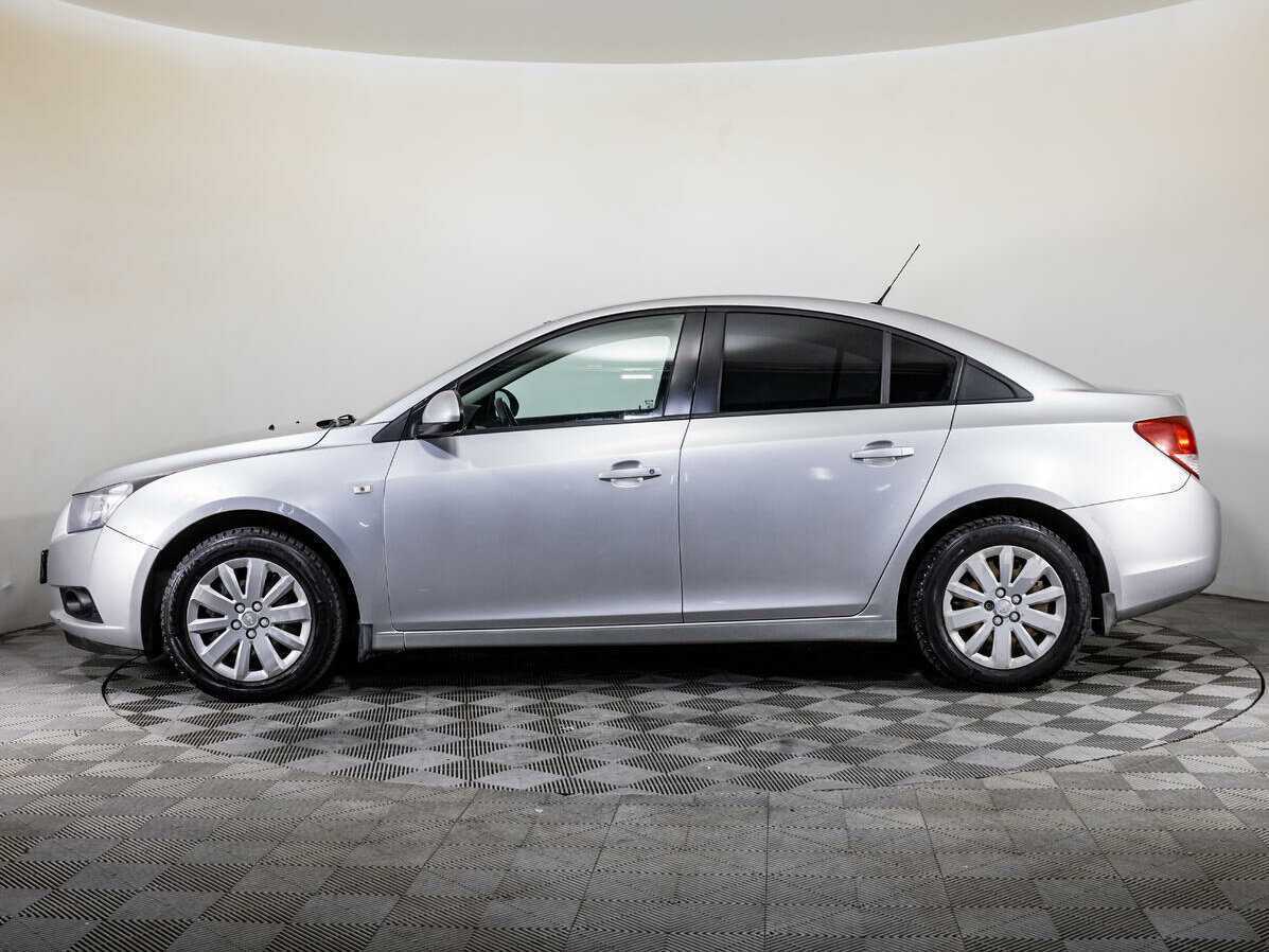 Купить Chevrolet Cruze с пробегом. Фото: #7