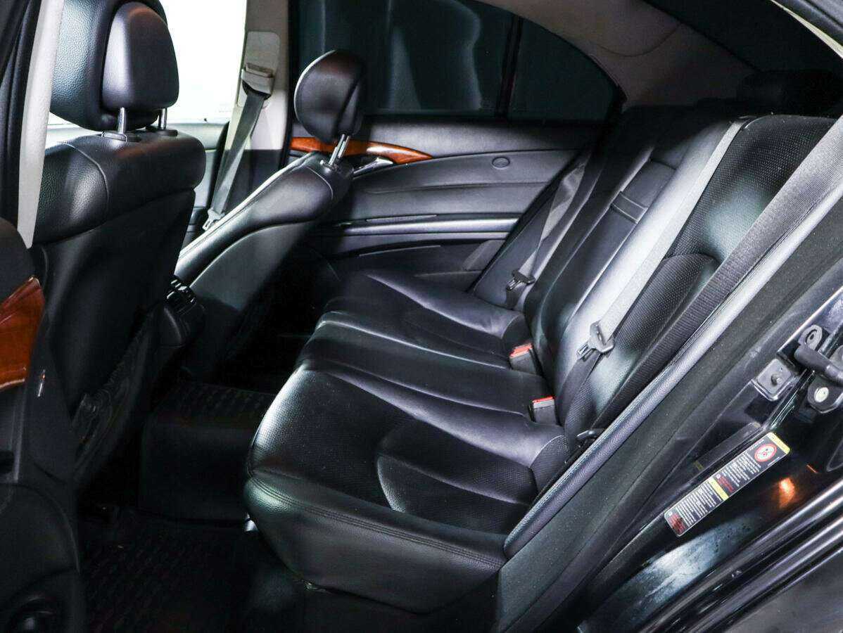Купить Mercedes-Benz E-Класс с пробегом. Фото: #7