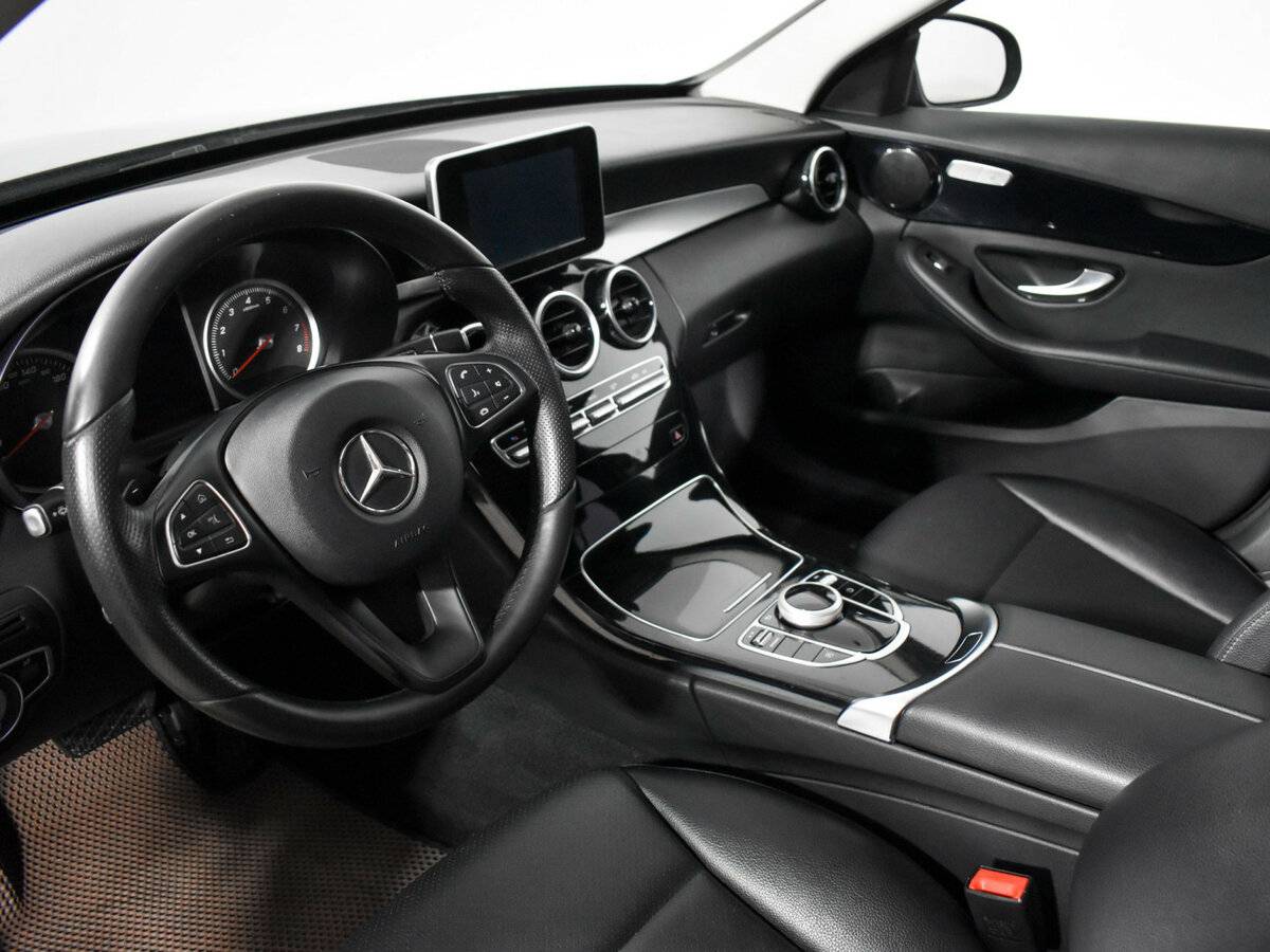 Купить Mercedes-Benz C-Класс с пробегом. Фото: #6
