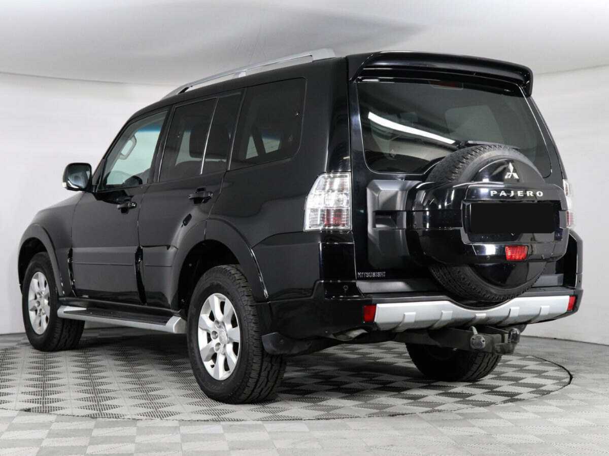 Купить Mitsubishi Pajero с пробегом. Фото: #6