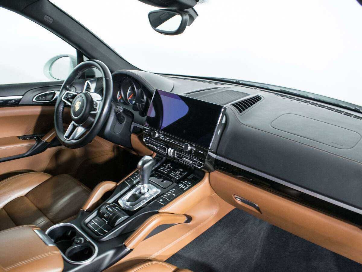 Купить Porsche Cayenne с пробегом. Фото: #8