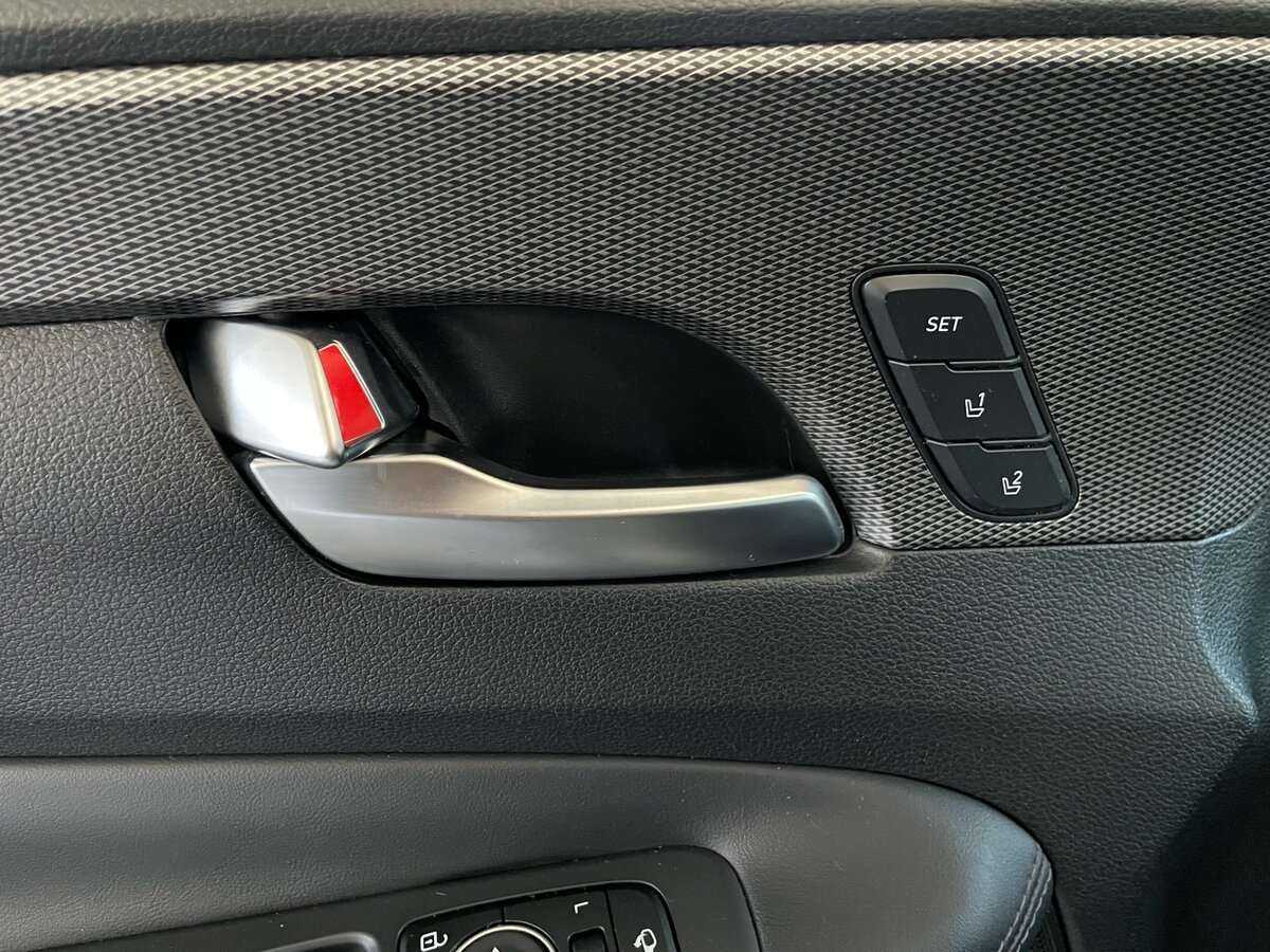 Купить Hyundai Santa Fe с пробегом. Фото: #22
