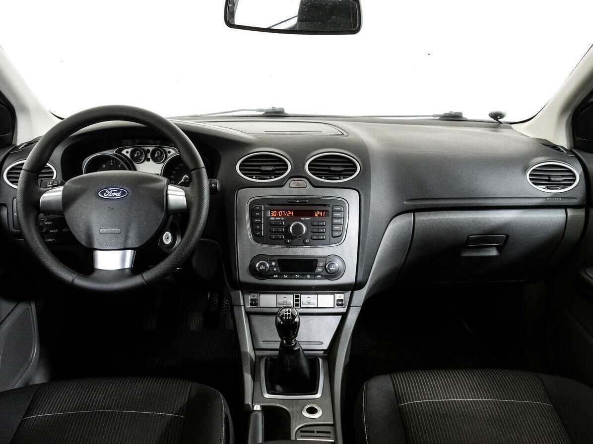 Купить Ford Focus с пробегом. Фото: #7