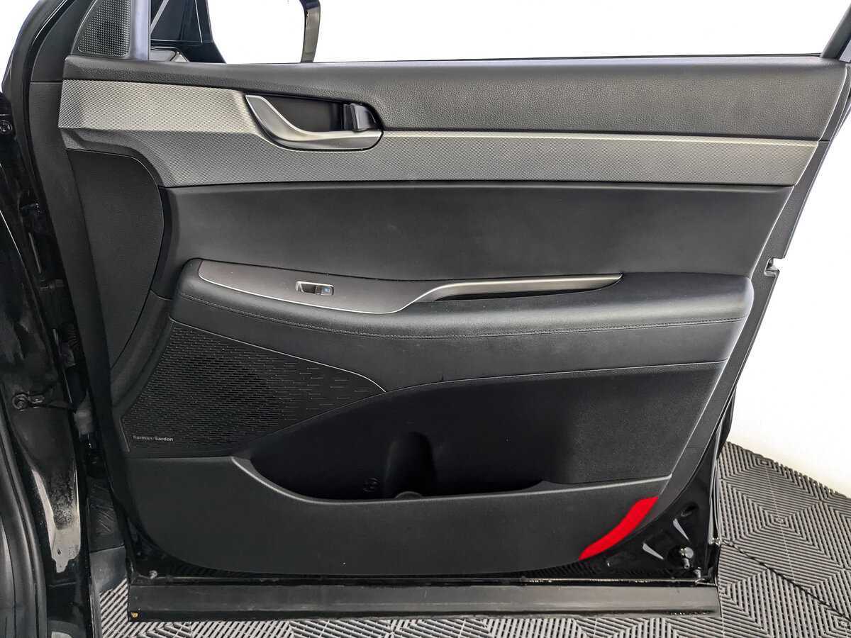 Купить Hyundai Palisade с пробегом. Фото: #23