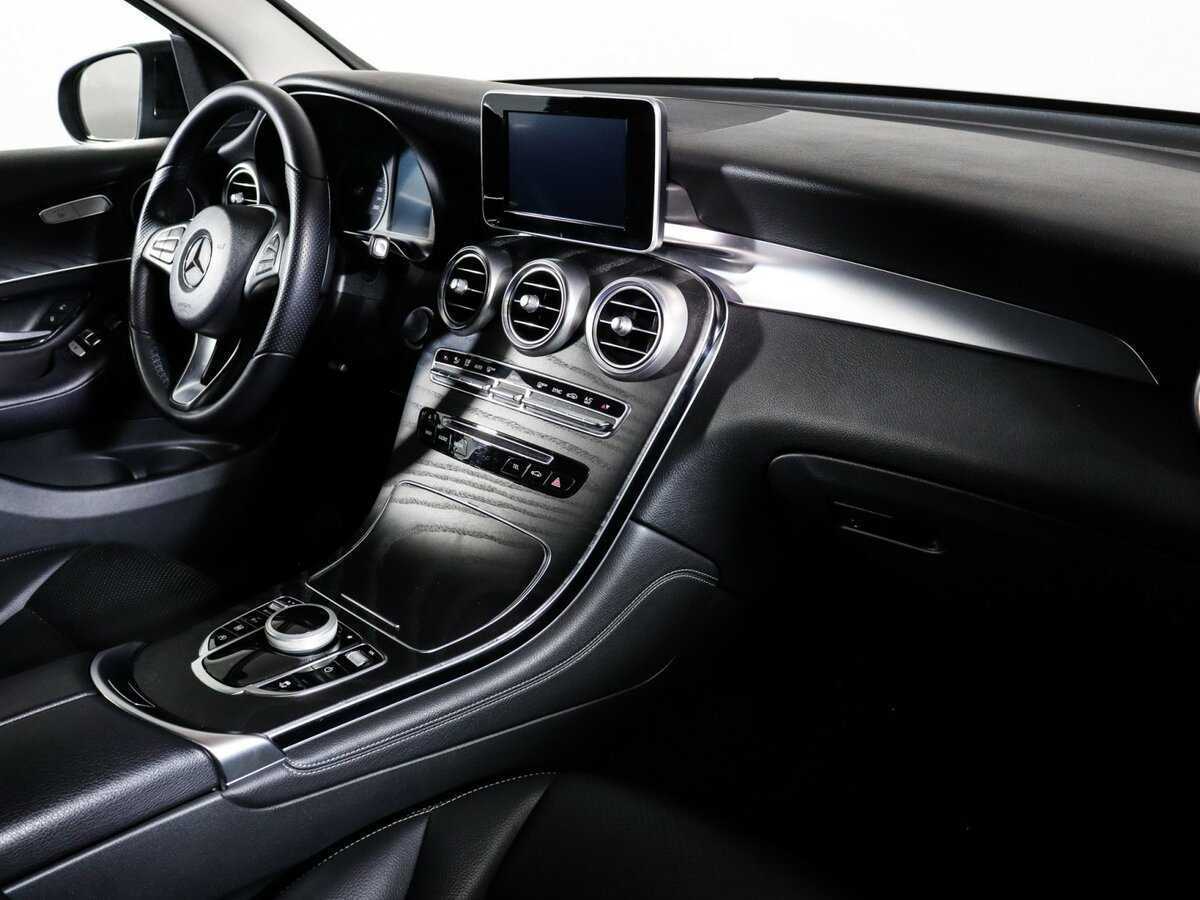 Купить Mercedes-Benz GLC с пробегом. Фото: #5