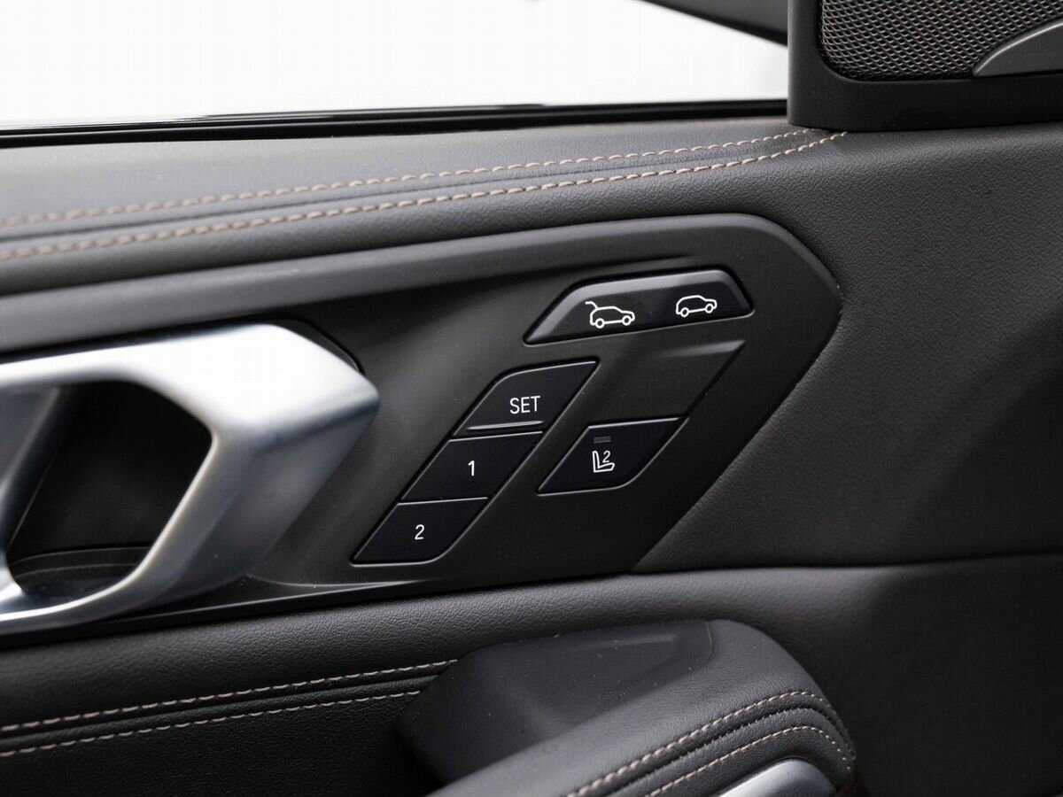 Купить BMW X6 с пробегом. Фото: #21