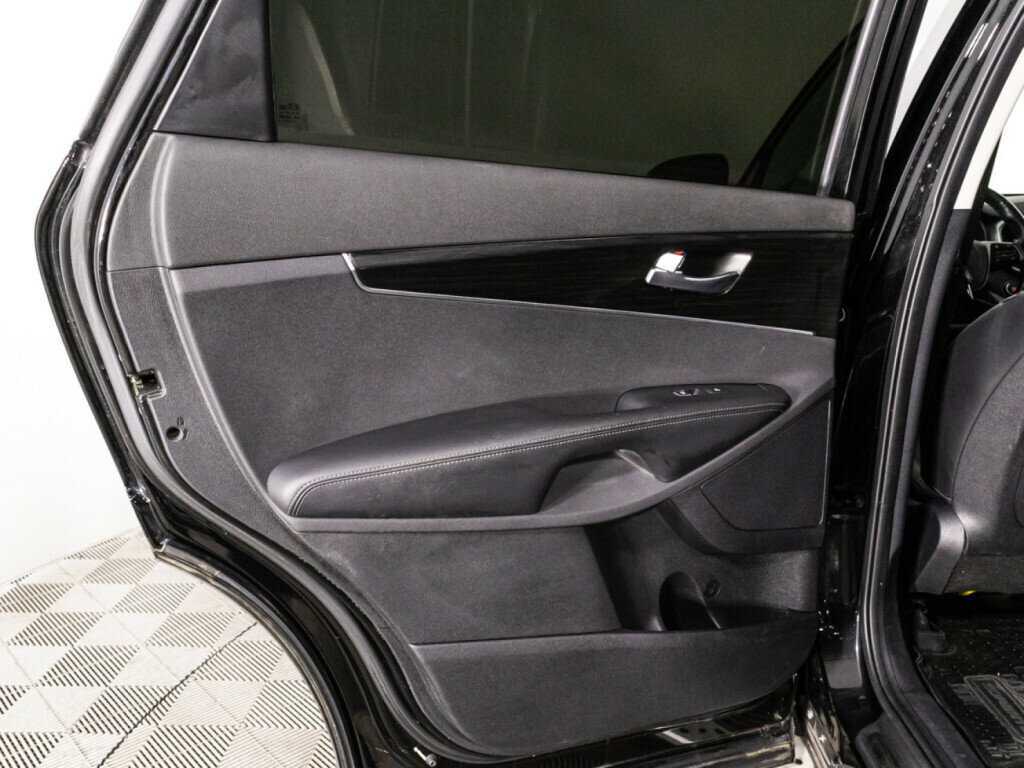 Купить Kia Sorento с пробегом. Фото: #27