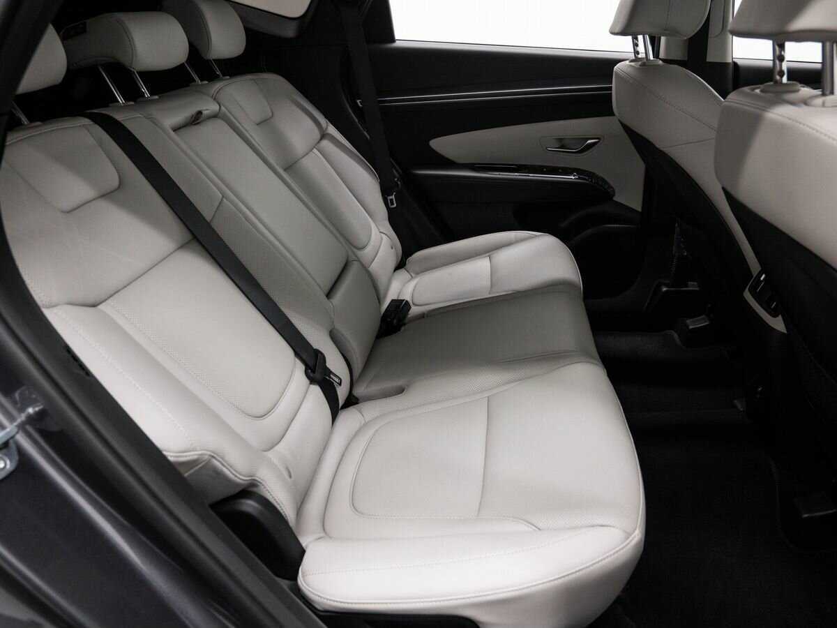 Купить Hyundai Tucson с пробегом. Фото: #11