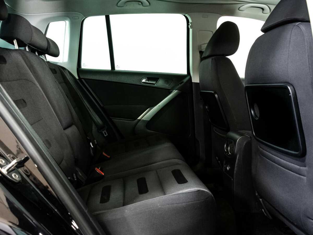 Купить Volkswagen Tiguan с пробегом. Фото: #10