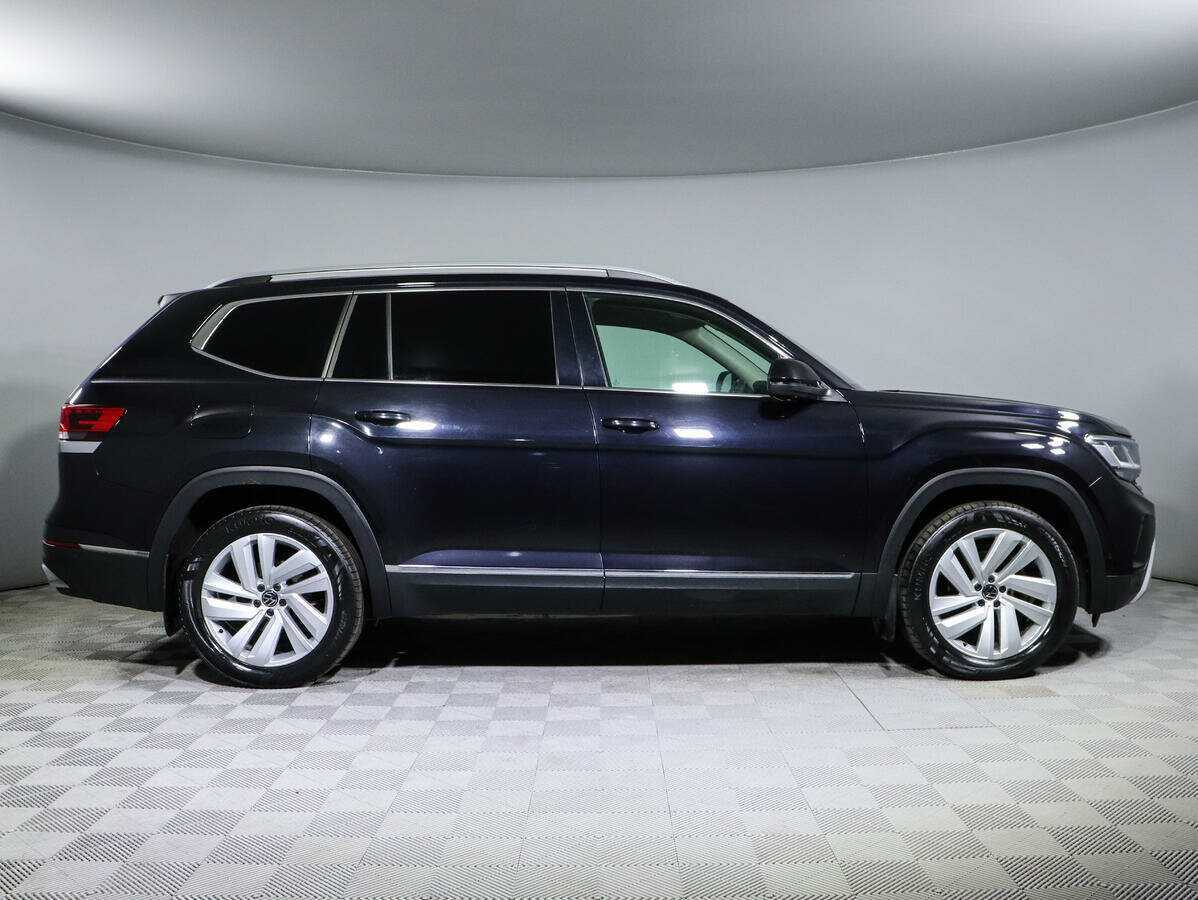 Купить Volkswagen Teramont с пробегом. Фото: #3