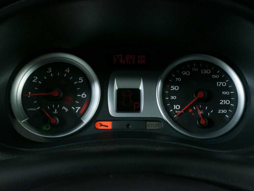 Купить Renault Clio с пробегом. Фото: #11